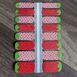 Nail Wraps - Strawberry Dream 🍓